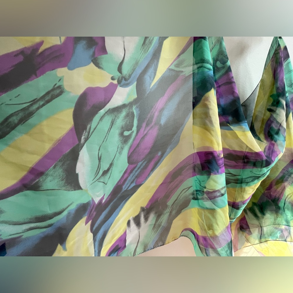 Vintage Italian Sheer Scarf - Picture 5 of 10